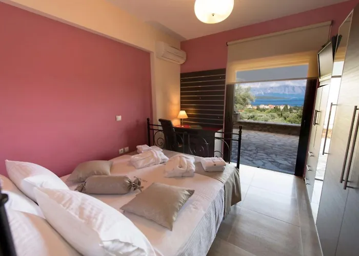 Greece Holidays Апартаменты *
